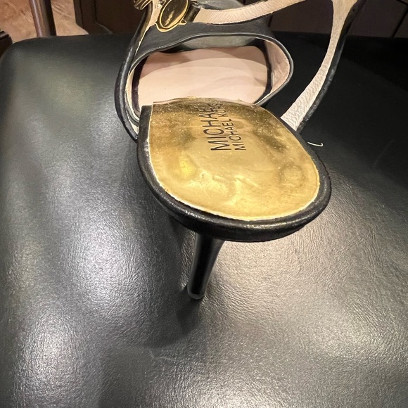 Michael Kors black 4.5” platform heels like NEW and perfect condition! - Picture 2 of 5